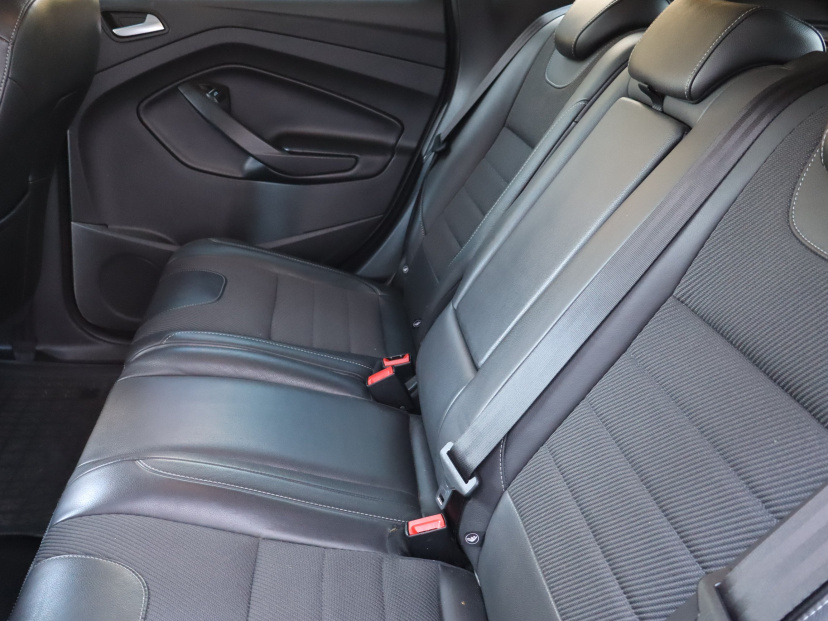 Ford Kuga, 2014