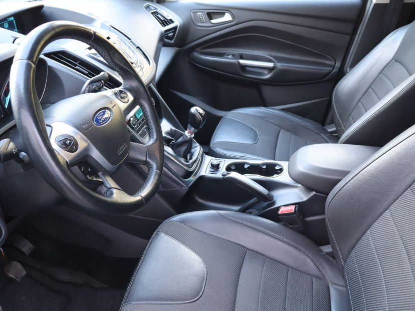 Ford Kuga, 2014