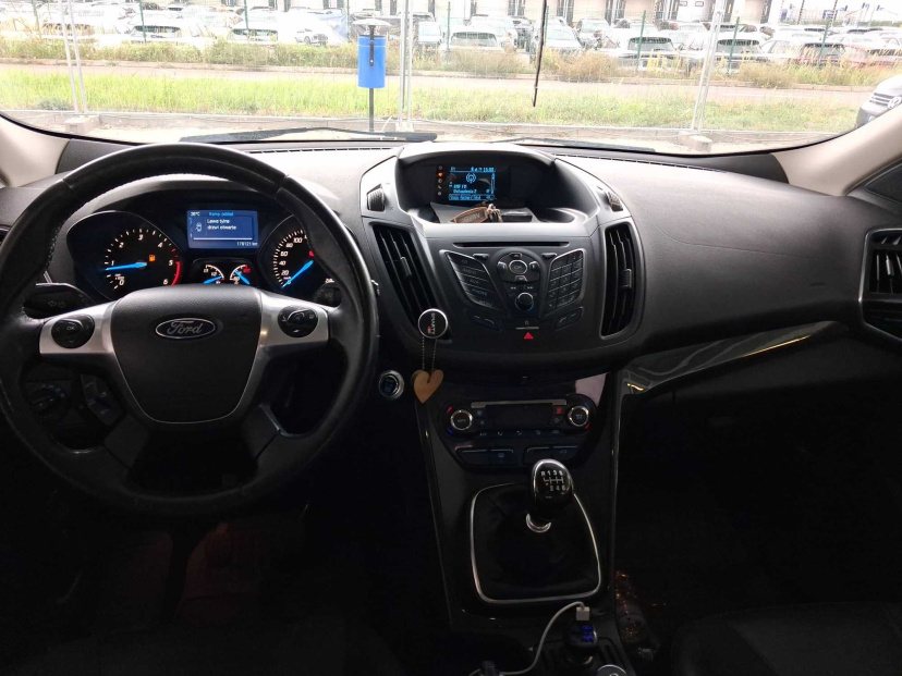 Ford Kuga, 2014