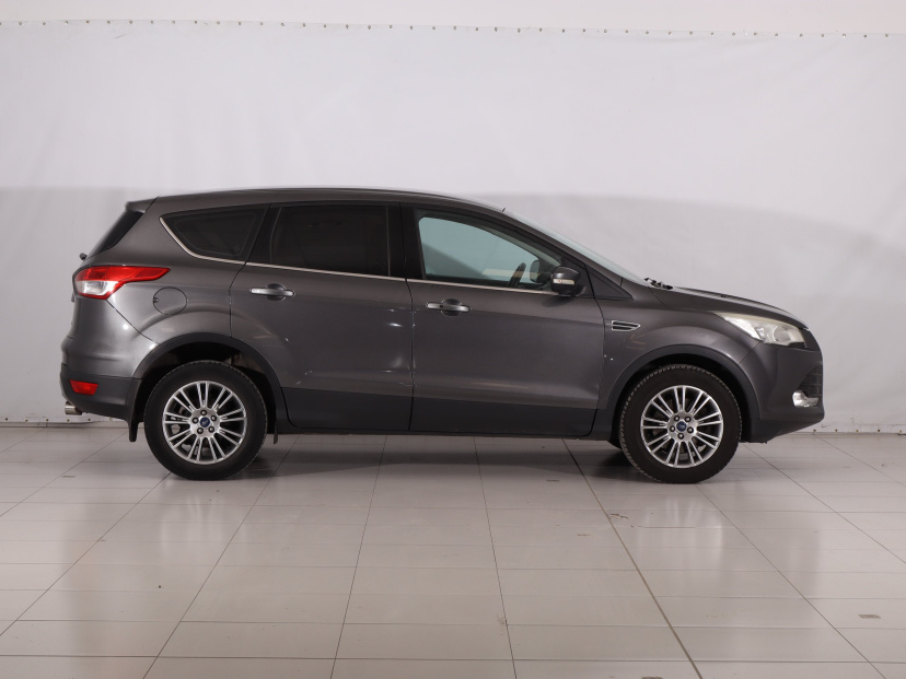 Ford Kuga, 2014