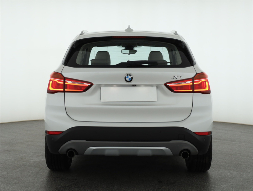 BMW X1, 2016