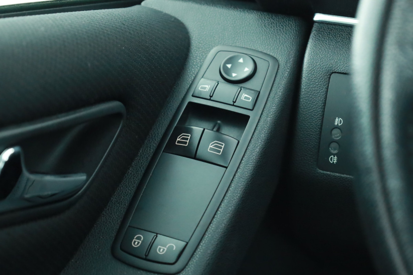Mercedes-Benz B, 2008