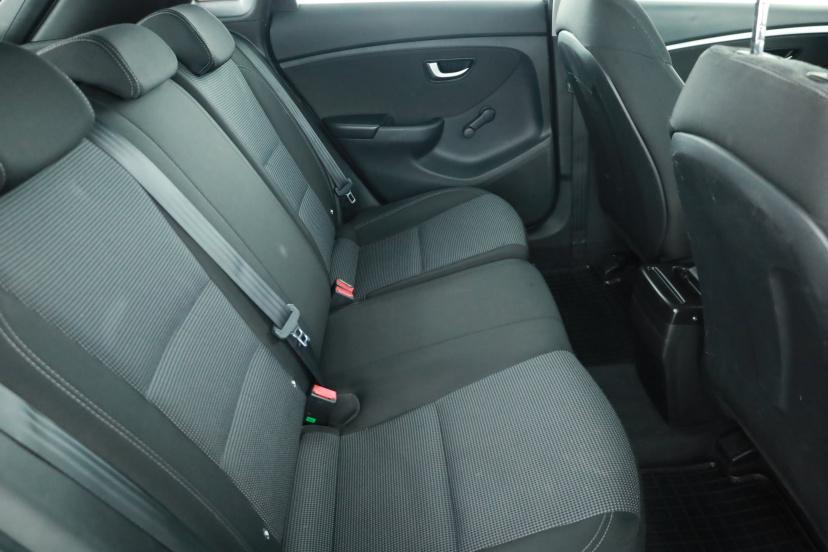 Hyundai i30, 2015