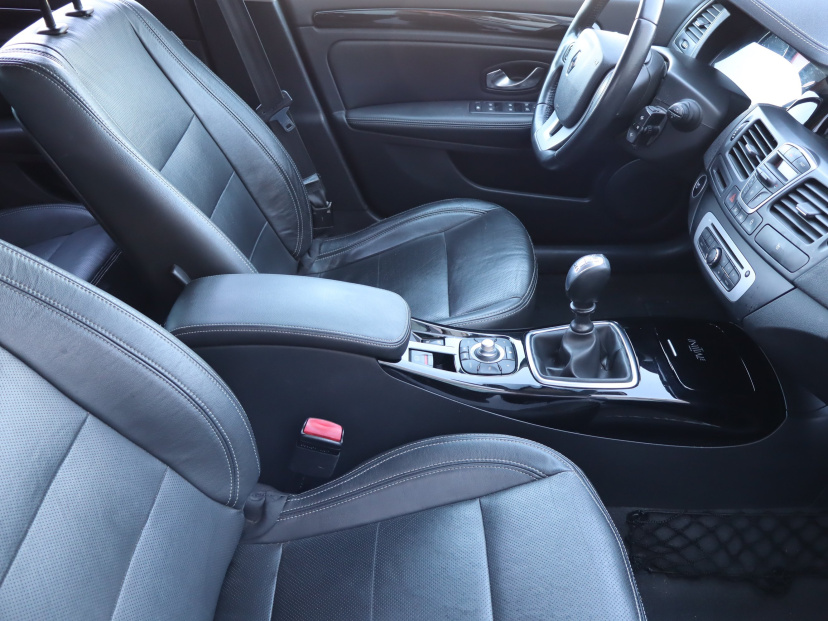 Renault Laguna, 2014