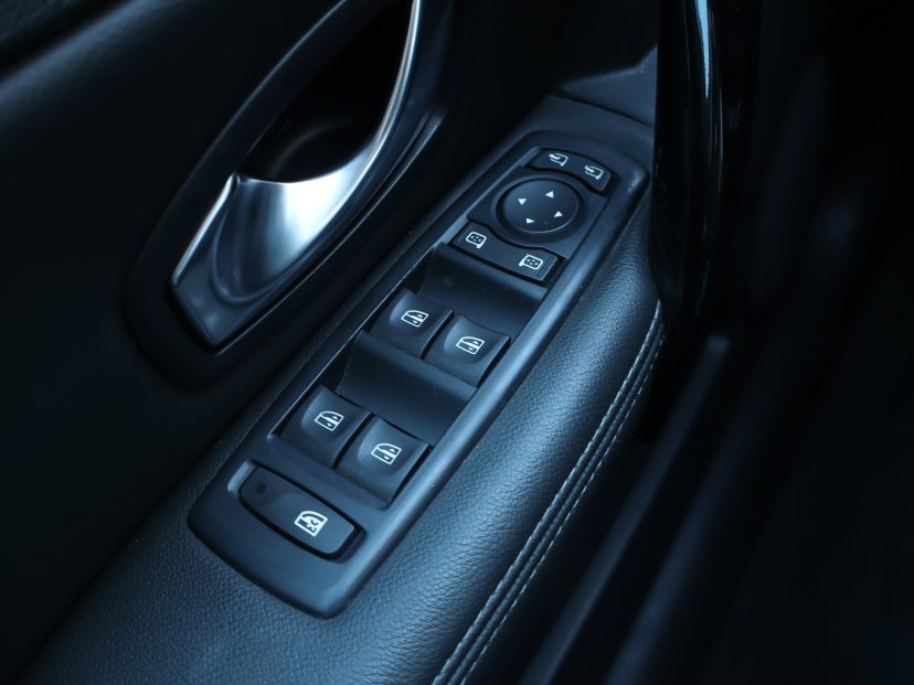 Renault Laguna, 2014