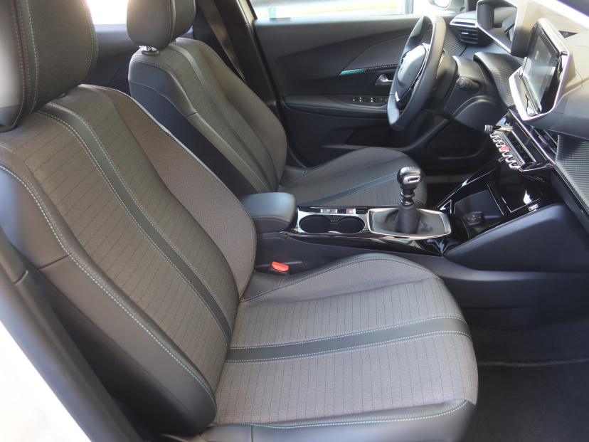 Peugeot 2008, 2022