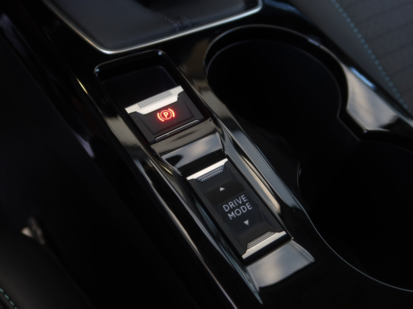 Peugeot 2008, 2022