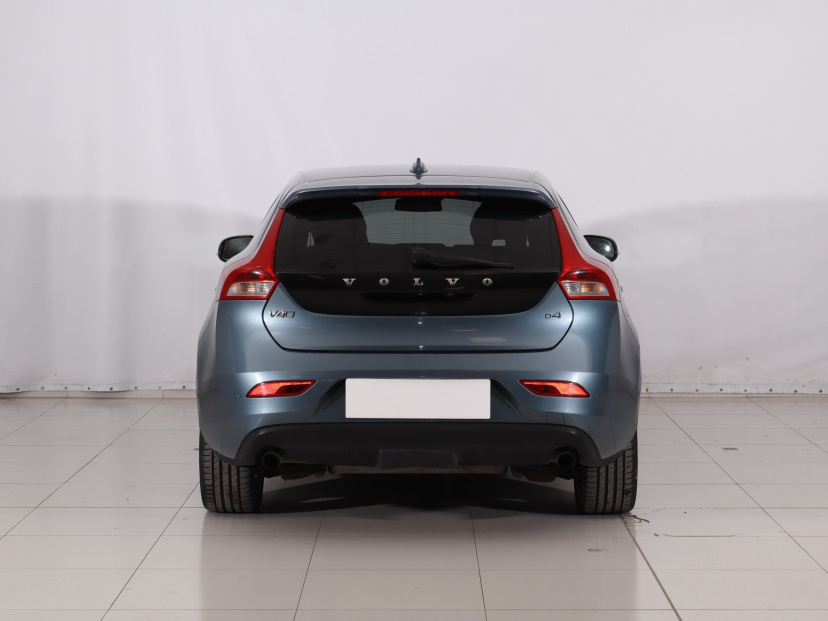 Volvo V40, 2012