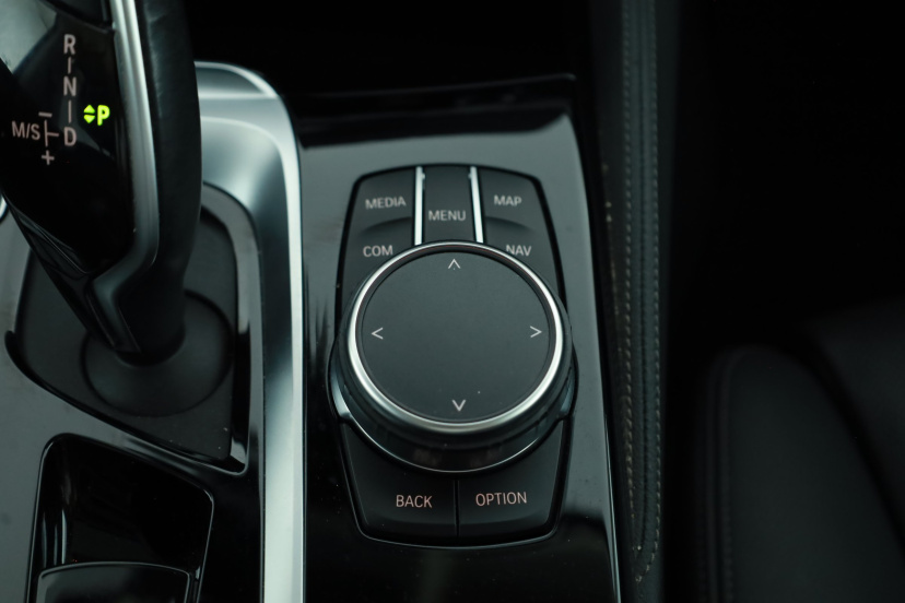 BMW 5, 2022