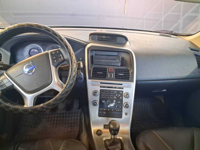 Volvo XC60, 2010