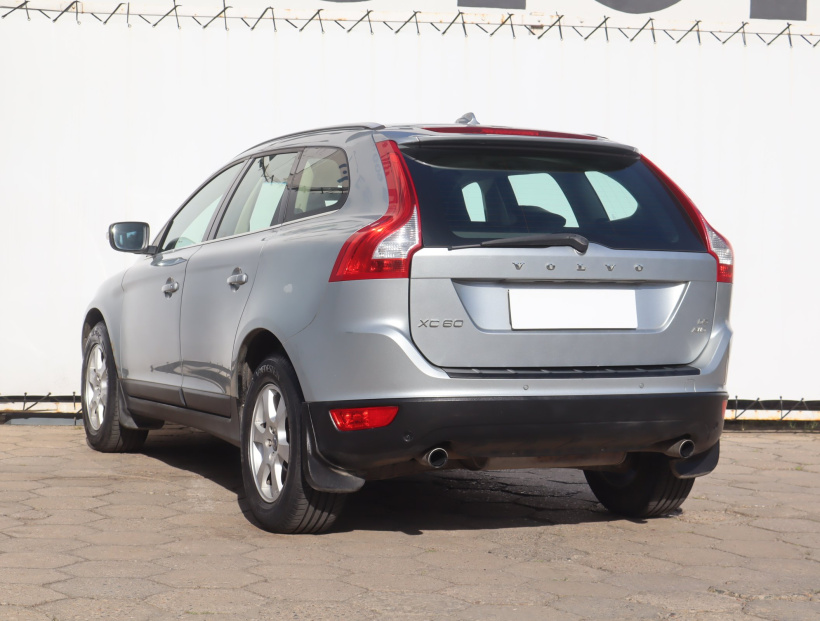 Volvo XC60, 2010