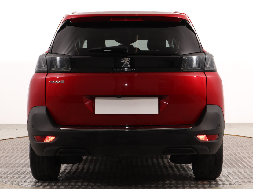 Peugeot 5008, 2022