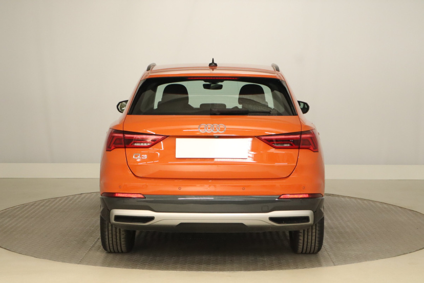 Audi Q3, 2019