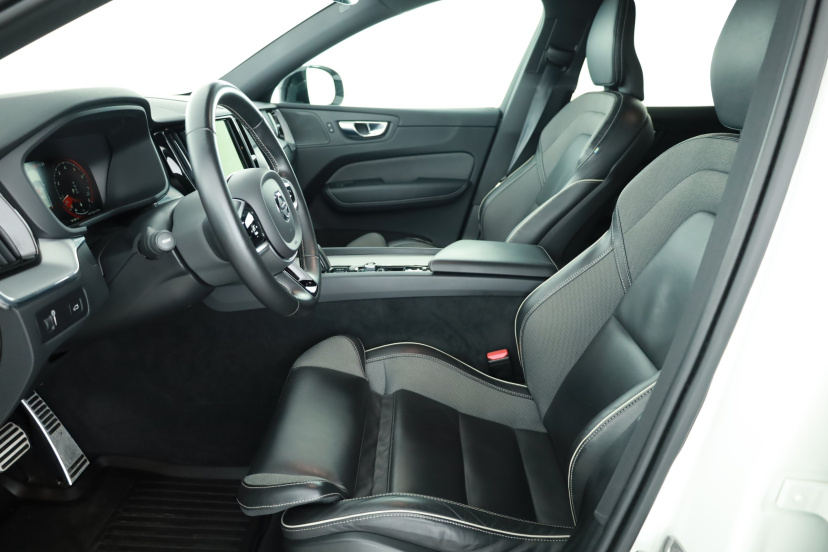Volvo XC60, 2021