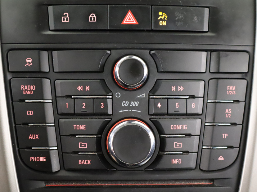 Opel Astra, 2012