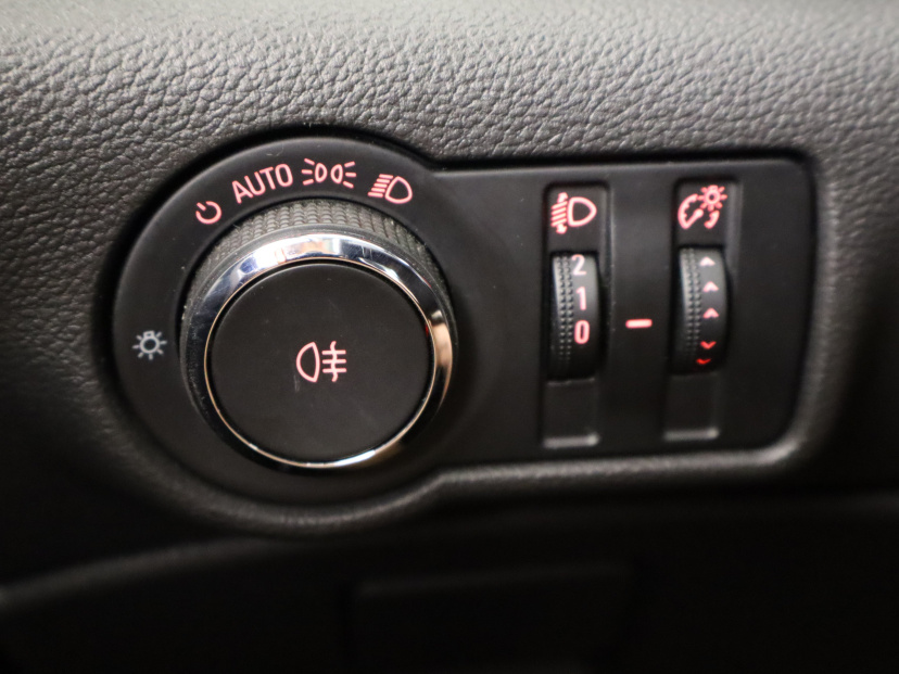 Opel Astra, 2012