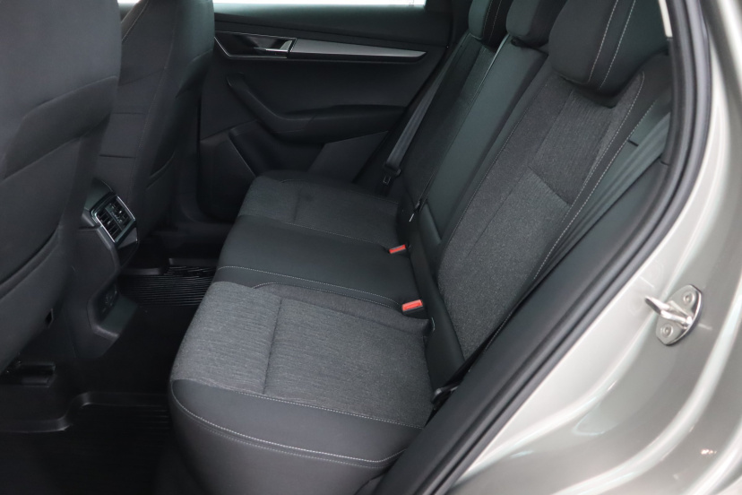 Škoda Karoq, 2019