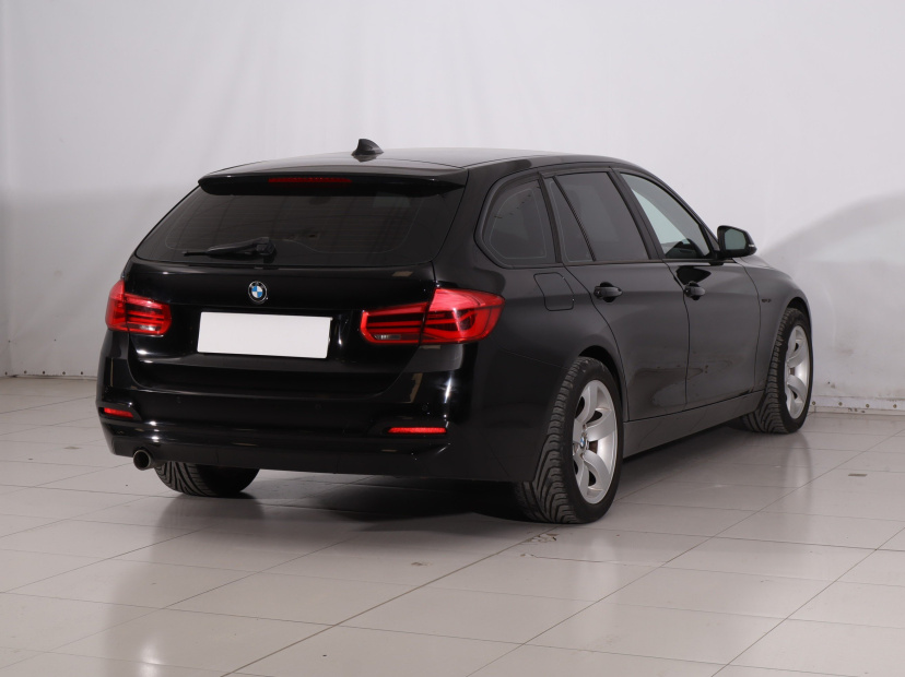 BMW 3, 2017