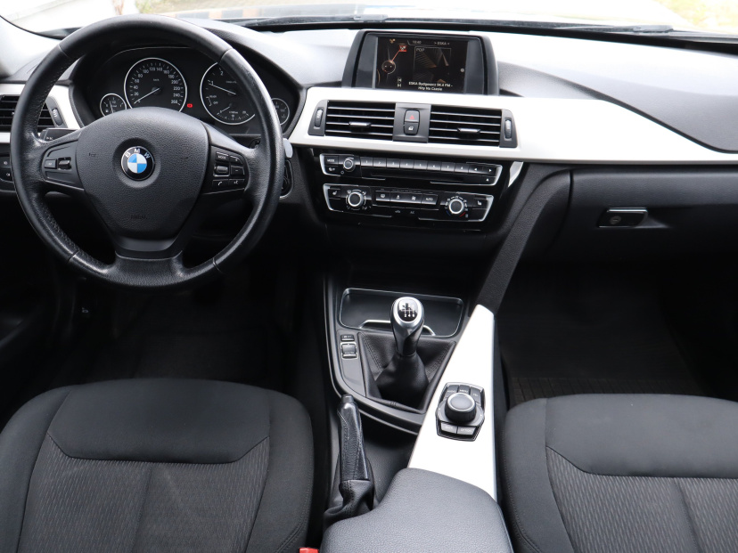 BMW 3, 2017