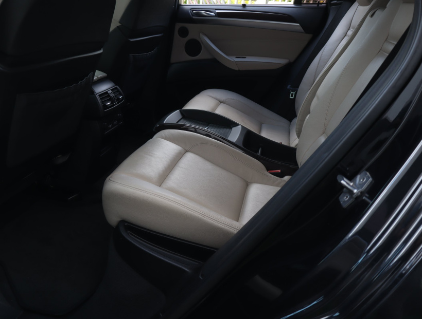 BMW X6, 2011