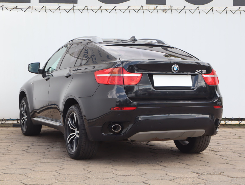 BMW X6, 2011