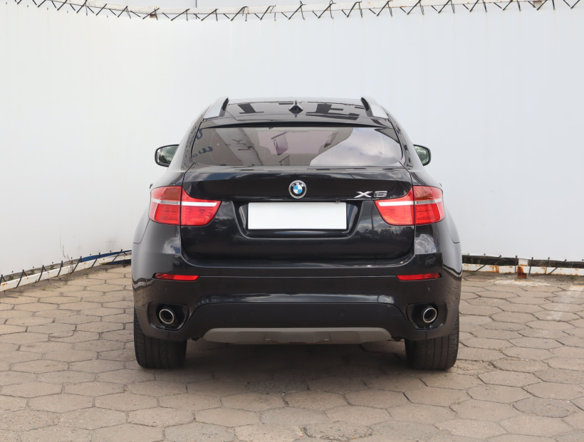 BMW X6, 2011