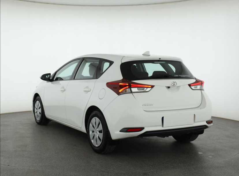 Toyota Auris, 2017