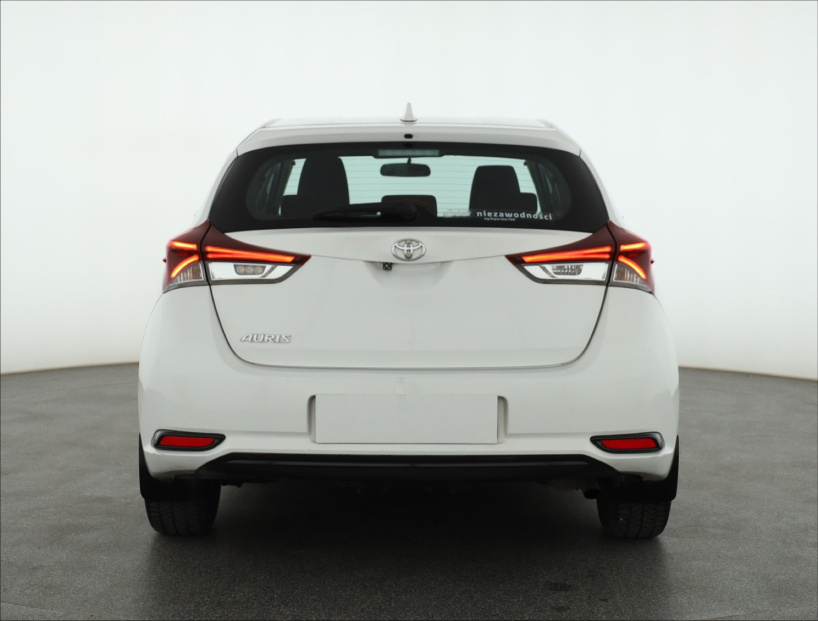 Toyota Auris, 2017