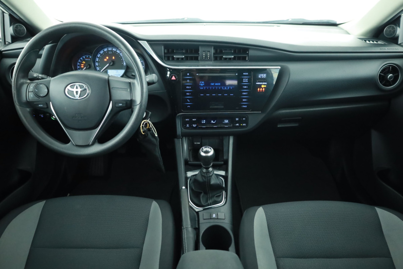Toyota Auris, 2017