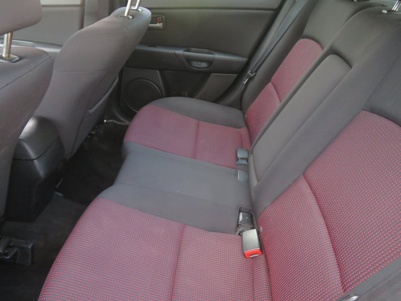 Mazda 3, 2005