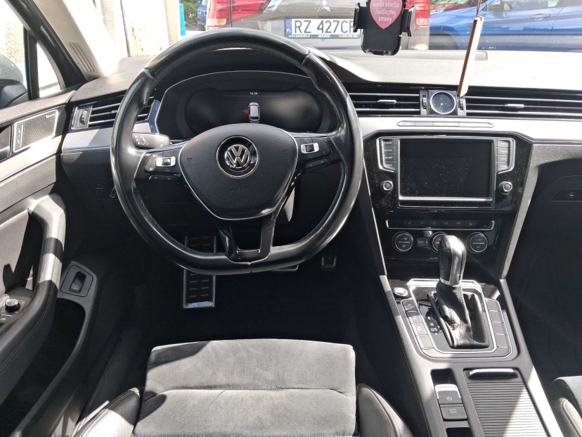 Volkswagen Passat, 2015