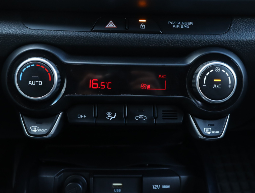 Kia Rio, 2023