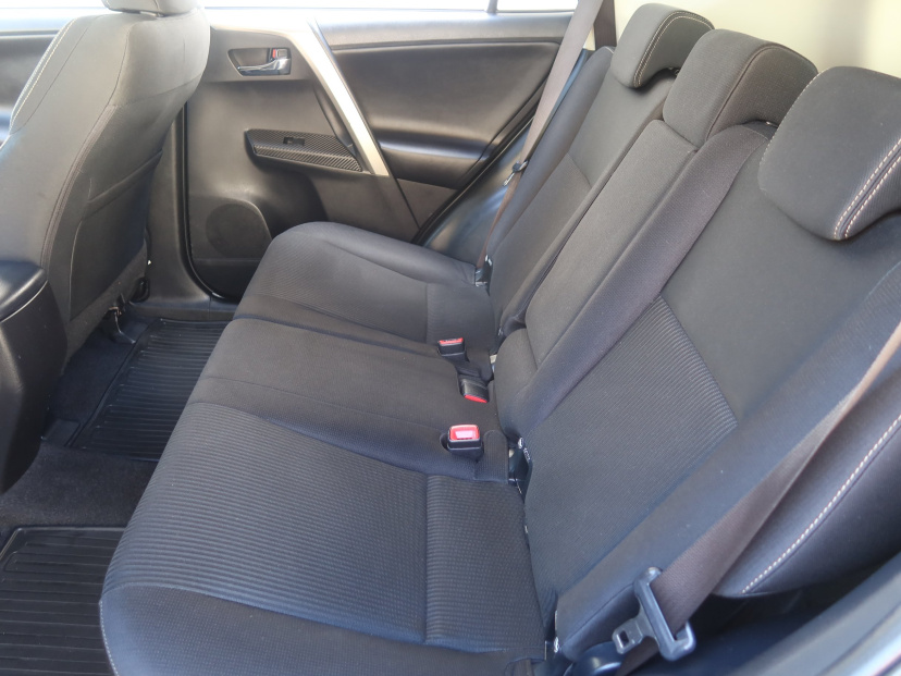 Toyota RAV 4, 2013