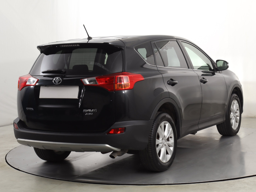 Toyota RAV 4, 2013