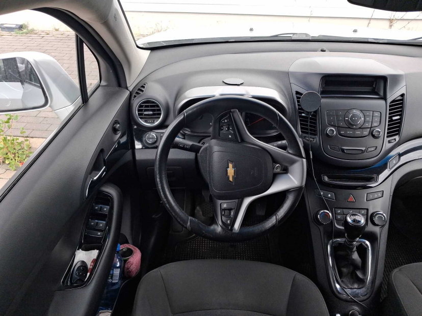 Chevrolet Orlando, 2012