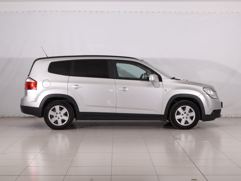 Chevrolet Orlando, 2012