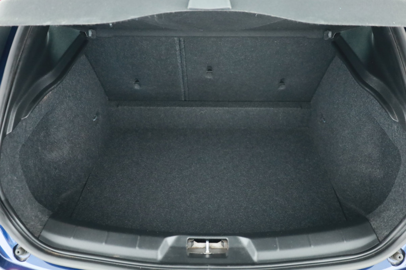 Volvo V40, 2014