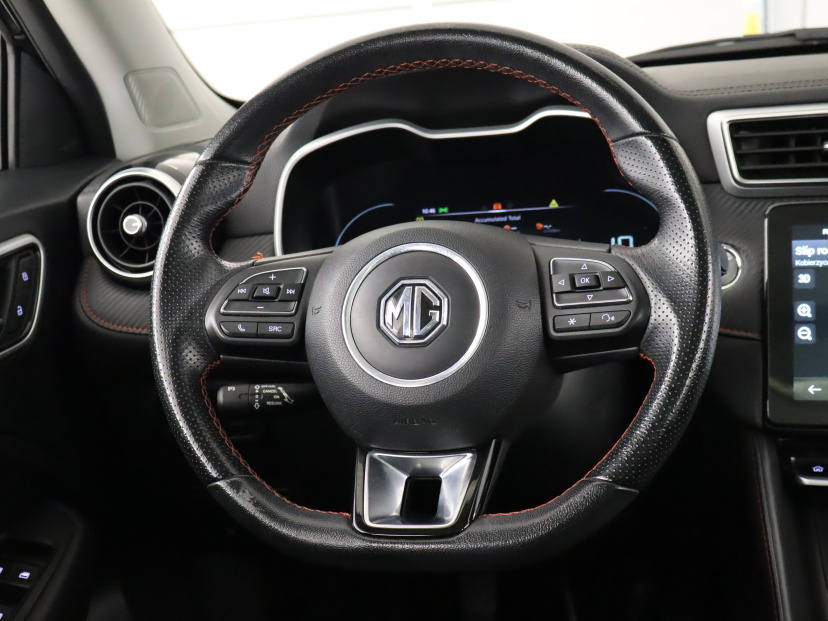 MG ZS SUV, 2022