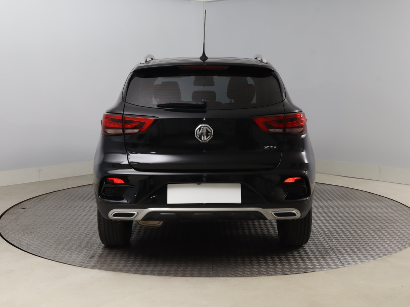 MG ZS SUV, 2022