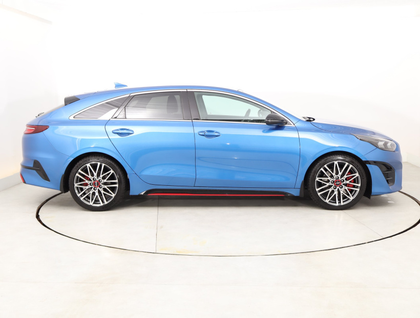 Kia ProCeed, 2021