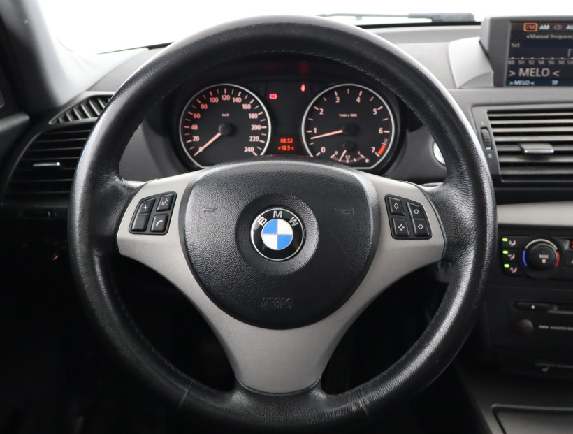 BMW 1, 2005