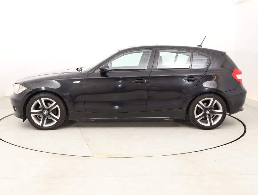 BMW 1, 2005