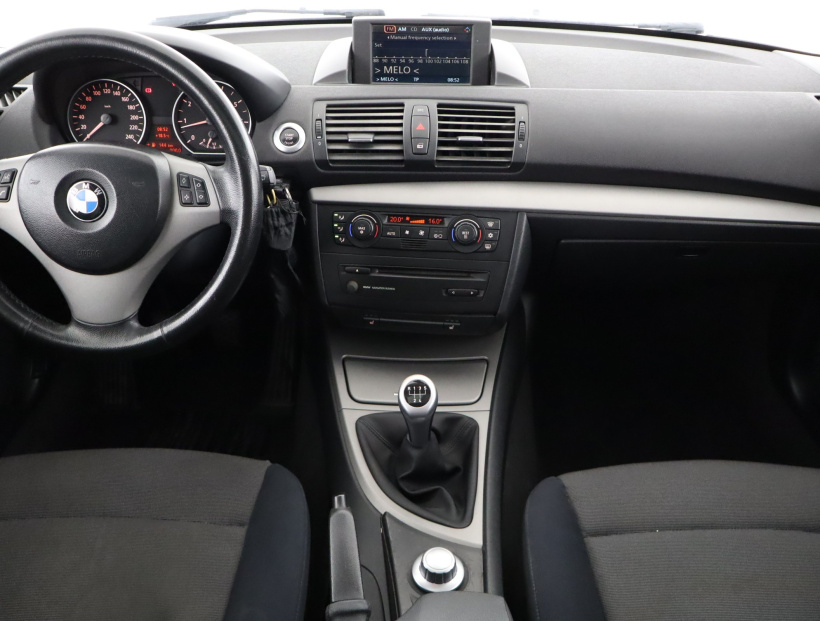 BMW 1, 2005