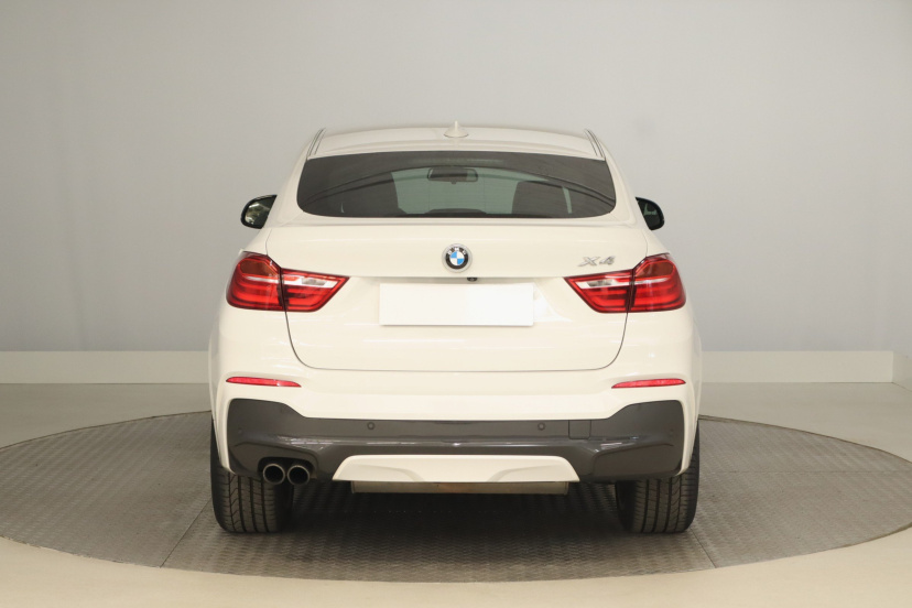 BMW X4, 2015