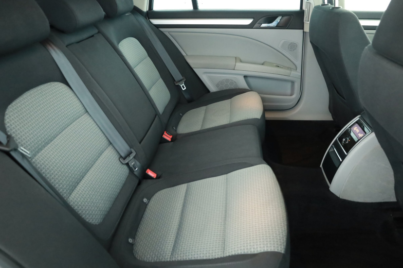 Škoda Superb, 2010