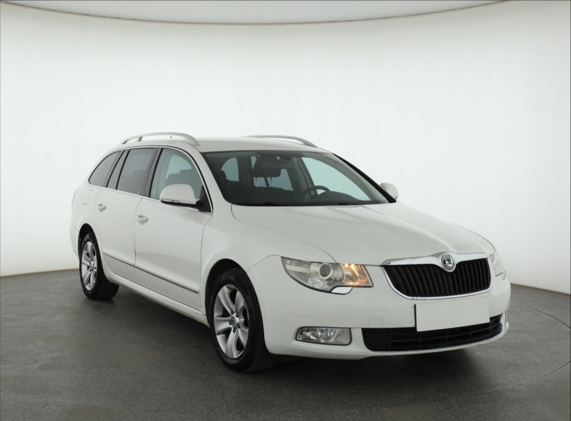 Škoda Superb, 2010