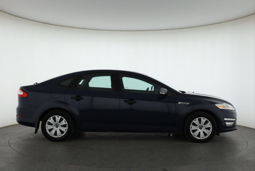 Ford Mondeo, 2014