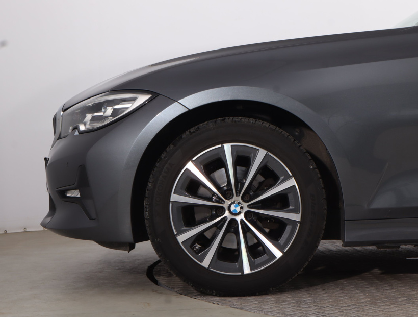 BMW 3, 2019