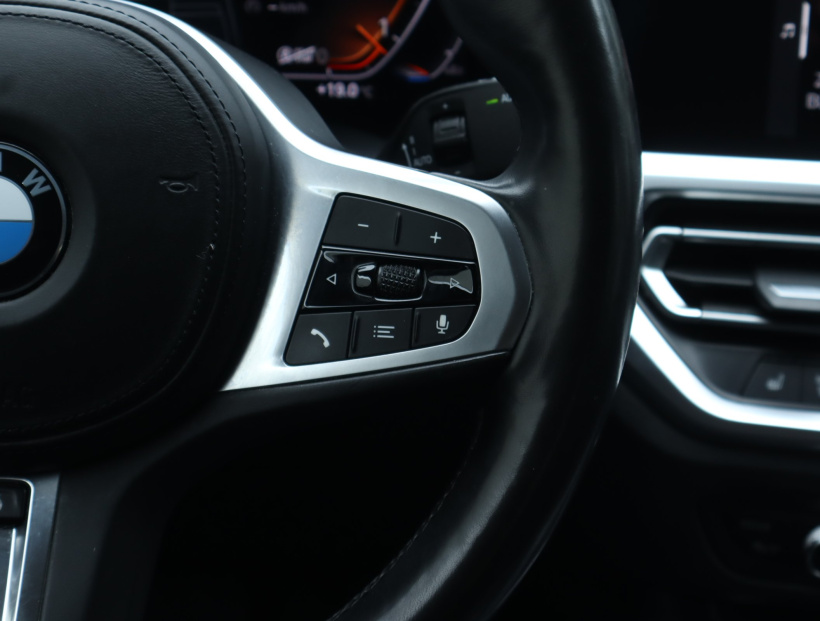BMW 3, 2019