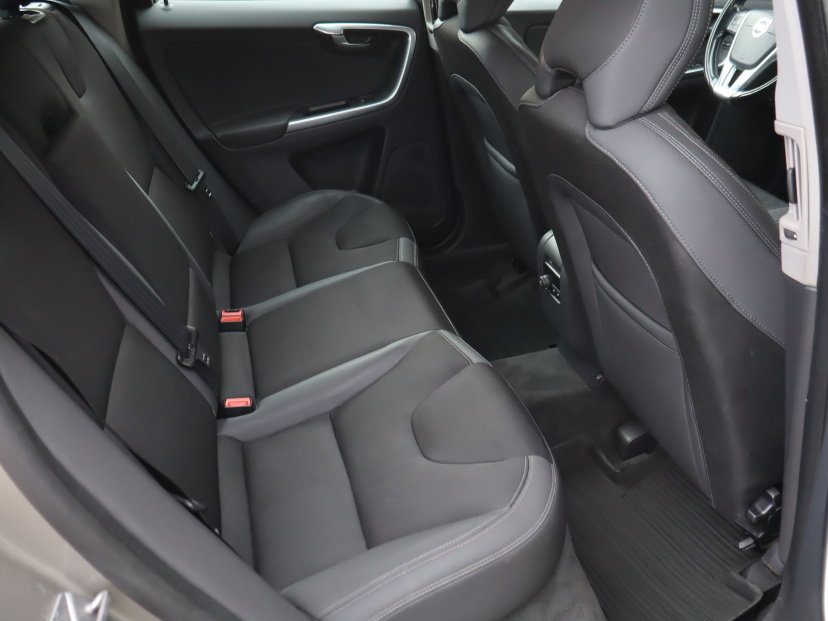 Volvo XC60, 2014
